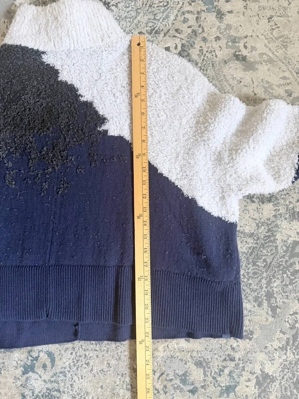 Lululemon Ombre Knit Textured Turtleneck Sweater M oversized off white Blue Grey